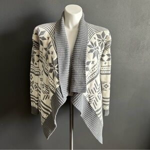 Express Gray & White Snowflake Open Front Cardigan S